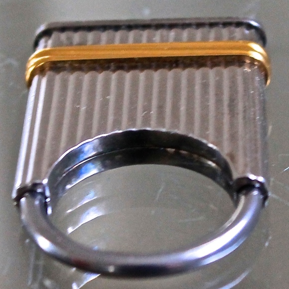 CARTIER VINTAGE "TRINITY/GODRON" KEY CHAIN - Picture 3 of 8